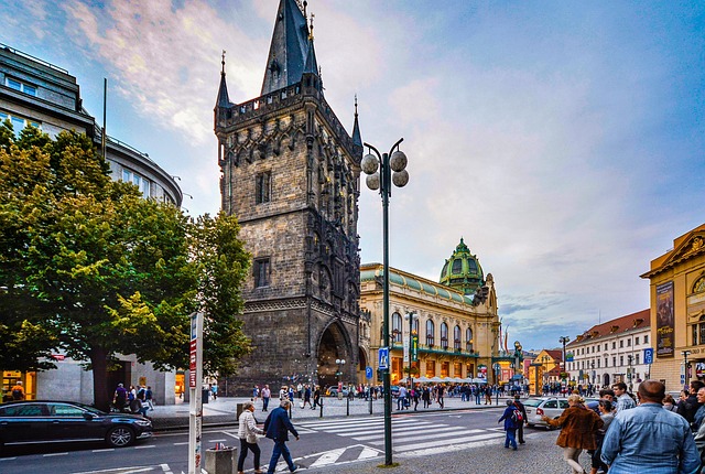 prague-2047105_640